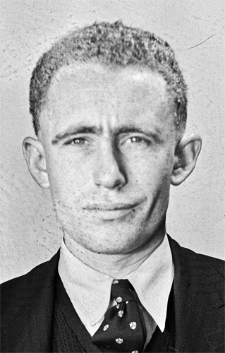 F/Sgt Oliver Barton